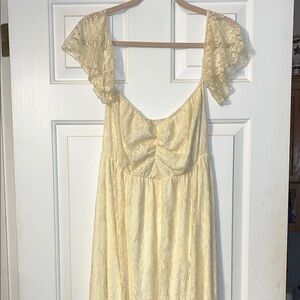 Vintage style, long, Yellow/Cream vanilla Lace Dress SEE VIDEO for full view